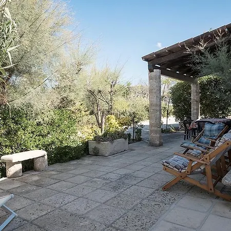 Trullo A Dieci Passi Dal Mare Nyaraló Pizzo