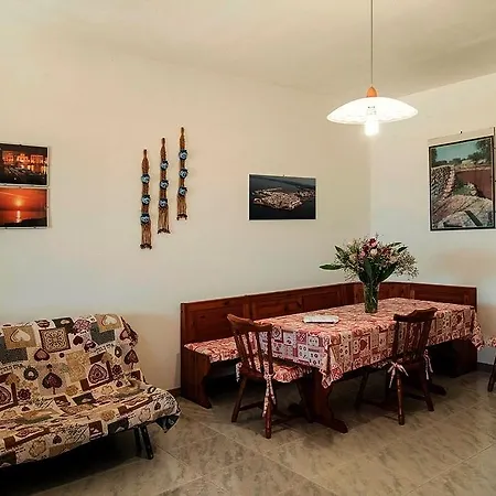 Casa vacanze Trullo A Dieci Passi Dal Mare *